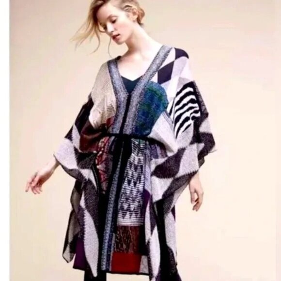 Caroline Patchwork Poncho by Cecilia Prado for Anthropologie Medium NWT - Picture 2 of 6
